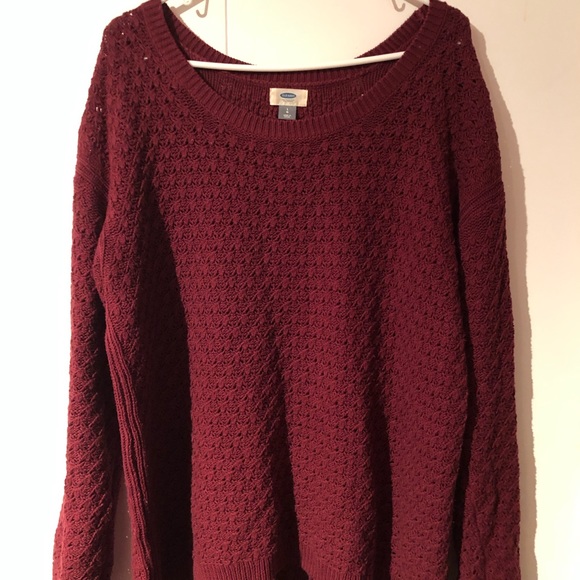 Old Navy Sweaters - Old navy maroon sweater size large